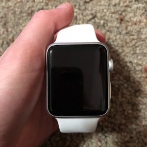 Apple Watch serious 1